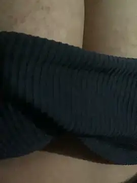 Cecilia 23 online show from March 31, 4:02 am