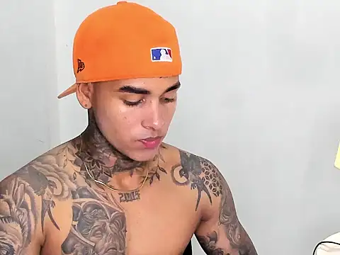 tyler bell  online show from July 15, 2:28 am