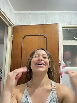 Baby Pink Love online show from May 5, 2:52 am