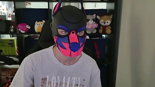 MellPUP online show from April 10, 8:57 pm