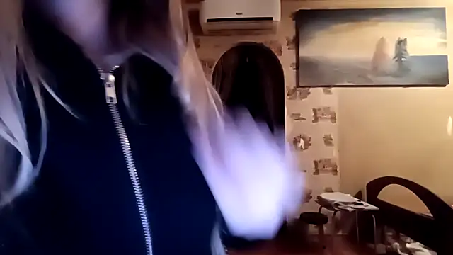 pinkpinkpinkpinkdoll online show from April 17, 6:33 pm