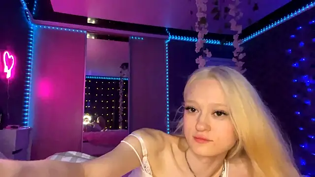 HousedMud online show from July 11, 8:33 pm