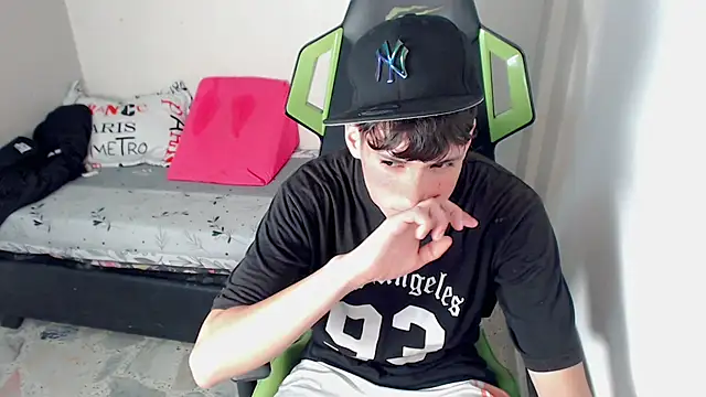 Pablito junior online show from April 14, 3:45 am