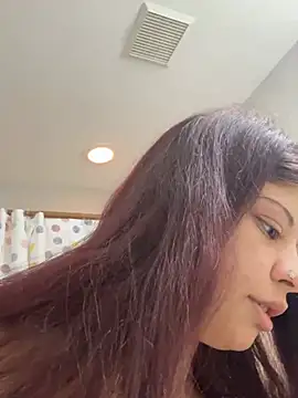 Snapshot of rubie_roja chatting on August 3, 4:00 pm rubie roja online show from August 3, 4:00 pm