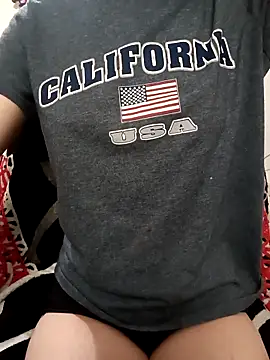 naomi unu online show from April 13, 10:48 pm