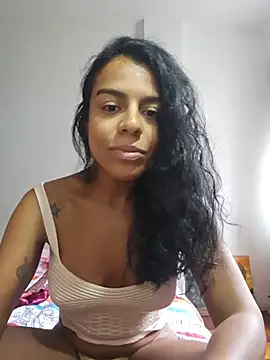 Snapshot of daniellels91 chatting on June 25, 4:22 pm daniellels91 online show from June 25, 4:22 pm