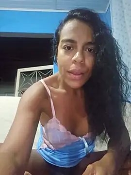 Snapshot of daniellels91 chatting on July 5, 3:02 am daniellels91 online show from July 5, 3:02 am