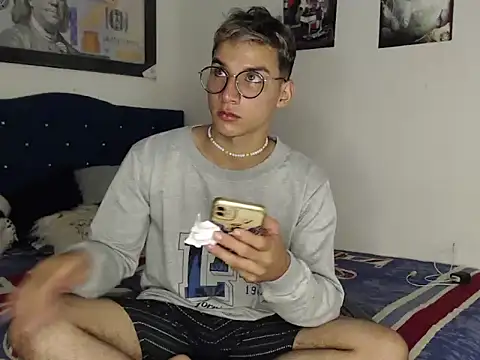 anthony voss online show from April 9, 5:18 am