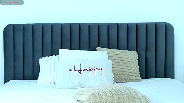 pr1nc3sss online show from April 16, 5:08 am