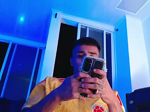 Bad Boy Carter69 online show from April 12, 2:38 am