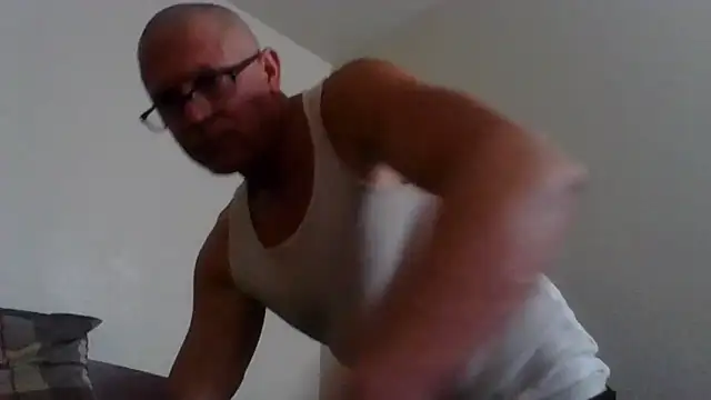 Ronin77774 online show from March 4, 3:56 am