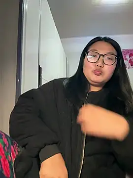 Titi-005 online show from March 3, 12:44 pm