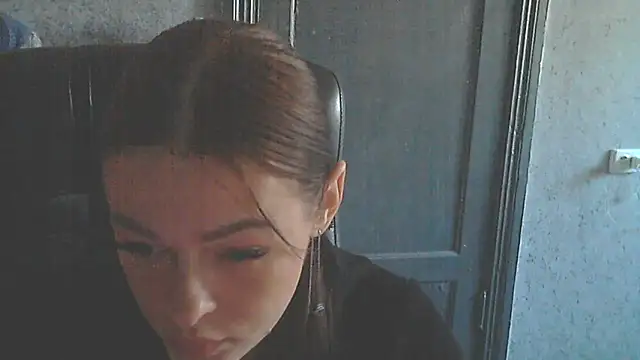 Im Phoenix  online show from March 9, 12:20 pm