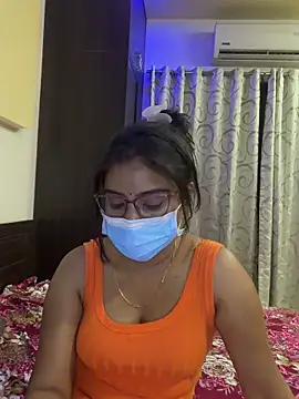 Snapshot of nikki_catz chatting on March 3, 2:12 pm nikki catz online show from March 3, 2:12 pm