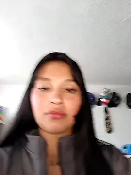 Candy-Blu online show from April 10, 7:18 pm