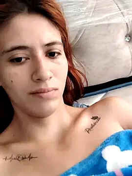 Sasha Red  online show from April 18, 3:05 pm