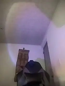 Snapshot of CaticaSQUIRT chatting on March 3, 11:10 pm CaticaSQUIRT online show from March 3, 11:10 pm