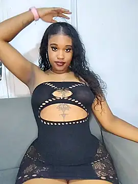 KendallJanner online show from April 7, 6:03 am