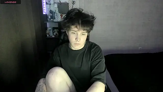 MIya Chinen online show from March 5, 3:08 pm