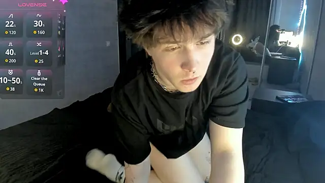 MIya Chinen online show from March 7, 4:26 pm