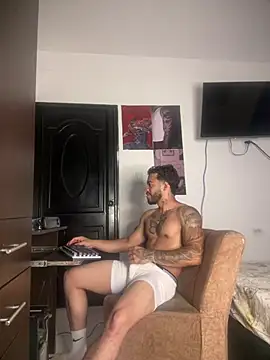 Kenny romano online show from April 12, 10:48 pm