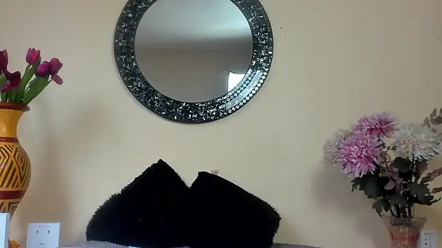 Maye Milf  online show from March 4, 12:44 pm