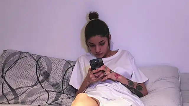 sweelexy online show from April 6, 2:53 am