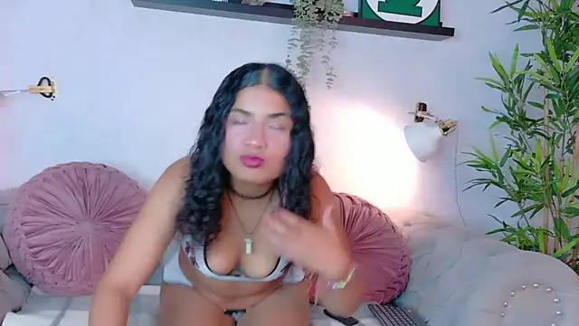 Snapshot of morenaza_019 chatting on March 4, 7:31 pm morenaza 019 online show from March 4, 7:31 pm