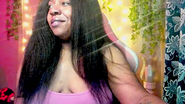 Goddess MercedesRedd online show from April 18, 1:26 pm