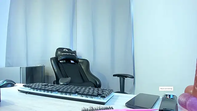 IVONE ASHAR online show from March 13, 2:23 pm