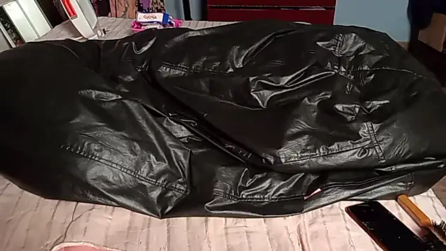 Ruiva40tona online show from April 8, 1:44 pm