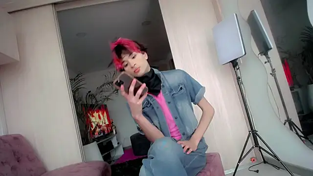 Snapshot of Darksweet_jack chatting on May 5, 2:14 pm Darksweet jack online show from May 5, 2:14 pm
