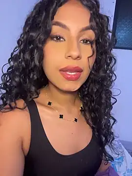 AmeliaAndersson online show from April 10, 1:27 pm