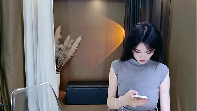 Snapshot of Banana-Milk69 chatting on June 7, 1:10 am Banana-Milk69 online show from June 7, 1:10 am