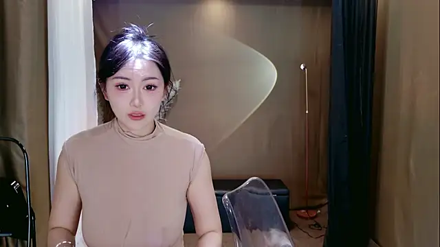 Snapshot of Banana-Milk69 chatting on June 8, 1:20 am Banana-Milk69 online show from June 8, 1:20 am