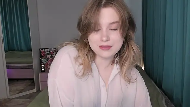 Snapshot of JennyHardy chatting on July 28, 1:54 pm JennyHardy online show from July 28, 1:54 pm