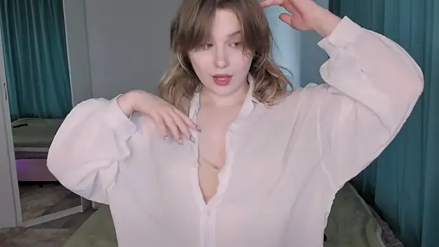 Snapshot of JennyHardy chatting on July 28, 2:13 pm JennyHardy online show from July 28, 2:13 pm