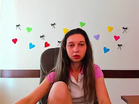 Ellina Star online show from April 7, 8:04 am