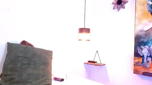 Sussana Wild online show from April 16, 12:06 pm