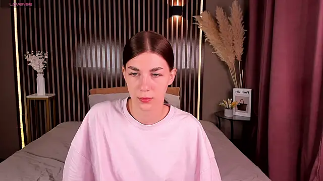 LunaRossaa online show from July 9, 11:42 pm