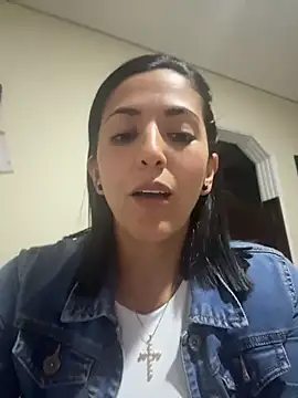 Snapshot of SamanthaWalker_ chatting on June 15, 2:14 am SamanthaWalker online show from June 15, 2:14 am