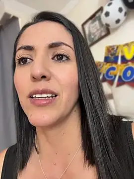 Snapshot of SamanthaWalker_ chatting on July 15, 3:06 pm SamanthaWalker online show from July 15, 3:06 pm