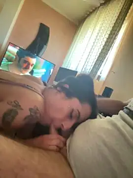 Snapshot of chiara-mario chatting on June 5, 1:50 pm chiara-mario online show from June 5, 1:50 pm