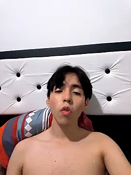 Lucca  555 online show from March 23, 2:15 am