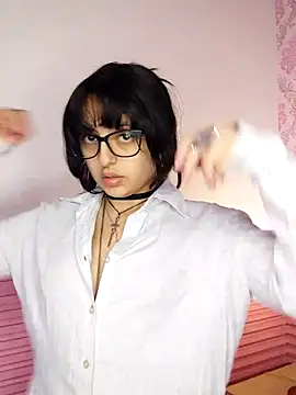 Jade rous online show from April 14, 11:38 am