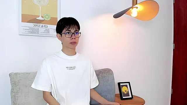 daniell rdrig online show from March 9, 12:42 pm