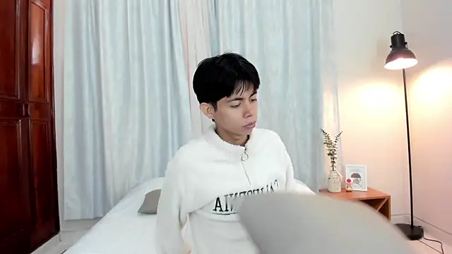 daniell rdrig online show from April 20, 12:52 pm