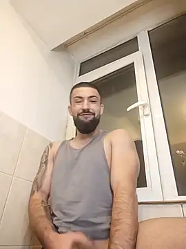 Tommy Porn  online show from April 15, 7:58 pm