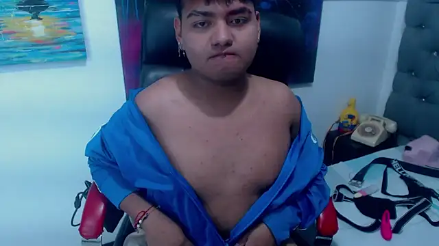 XNoahDeepThroatX online show from March 7, 8:11 am