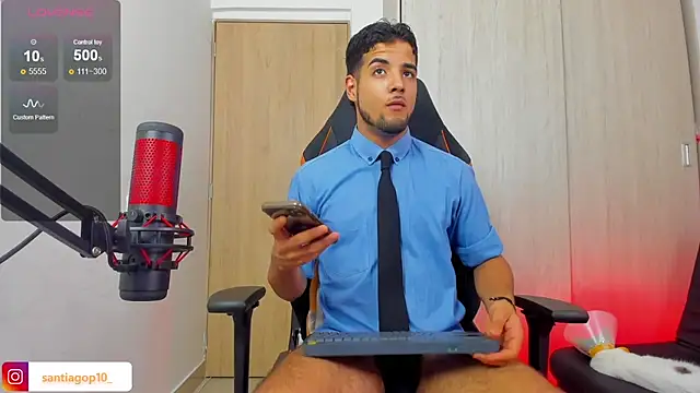 Alexx Lord online show from May 29, 2:42 am